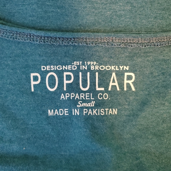 Oversized Beach Crop Tank Top - Picture 6 of 6